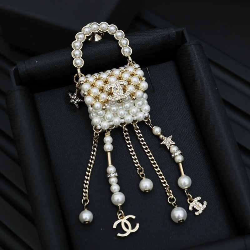 Chanel Necklaces